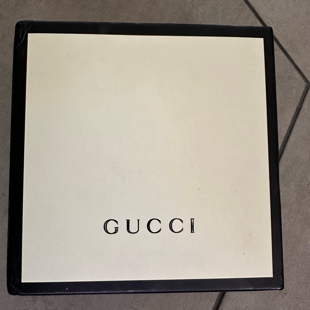 Gucci belt